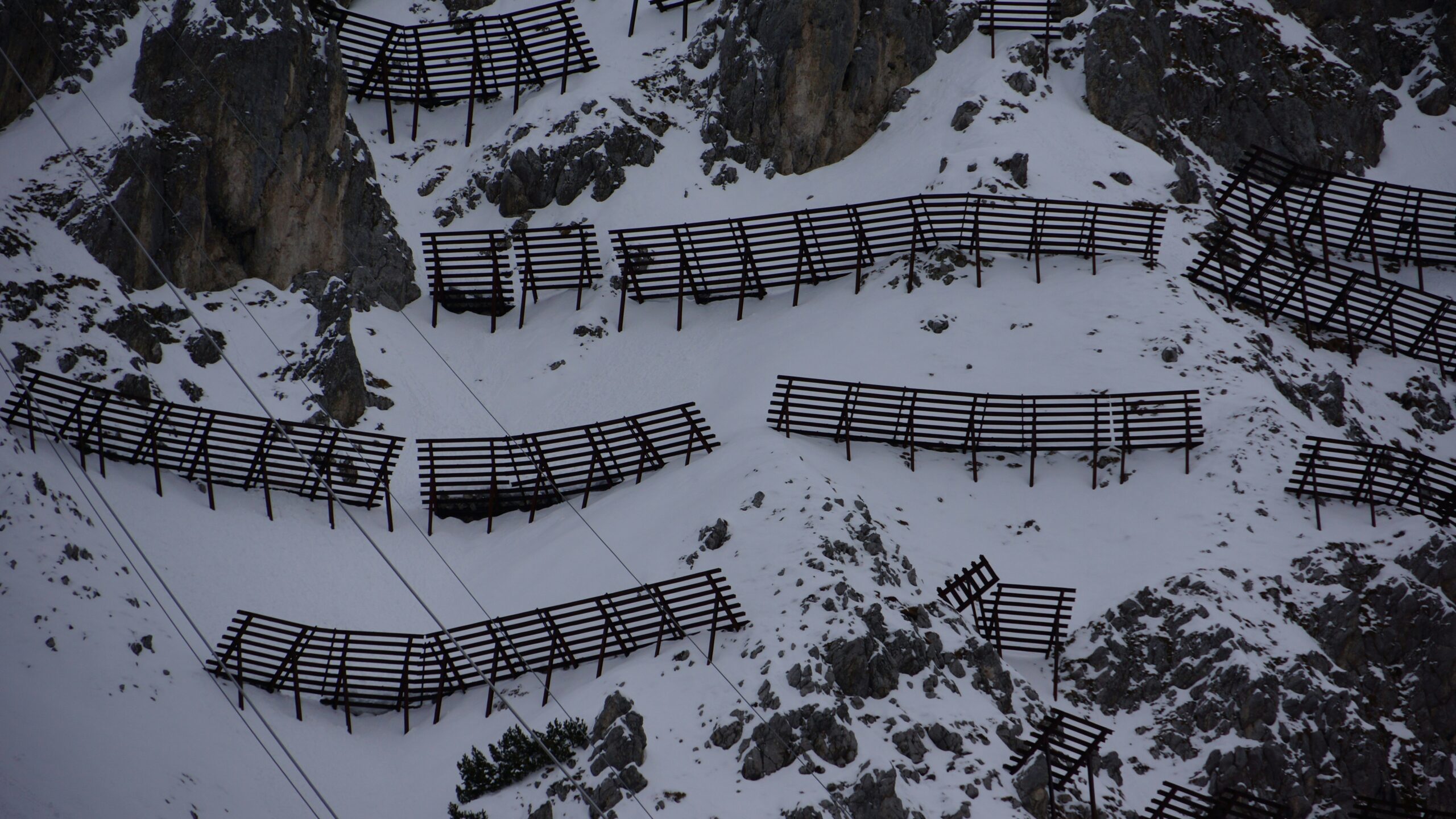 Debt Snowball Method vs Avalanche: Which Strategy is Winning in 2025?